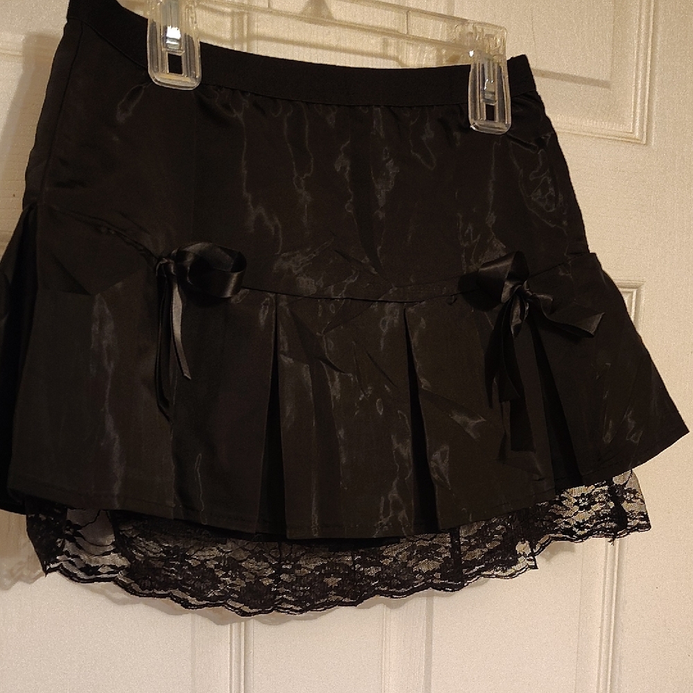 Elegant Black Mini Skirt with Lace and Ribbon
